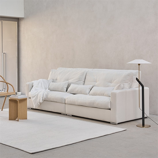 모블러 덴버 더블등받이 4인 패브릭 소파 + 쿠션 5P 증정