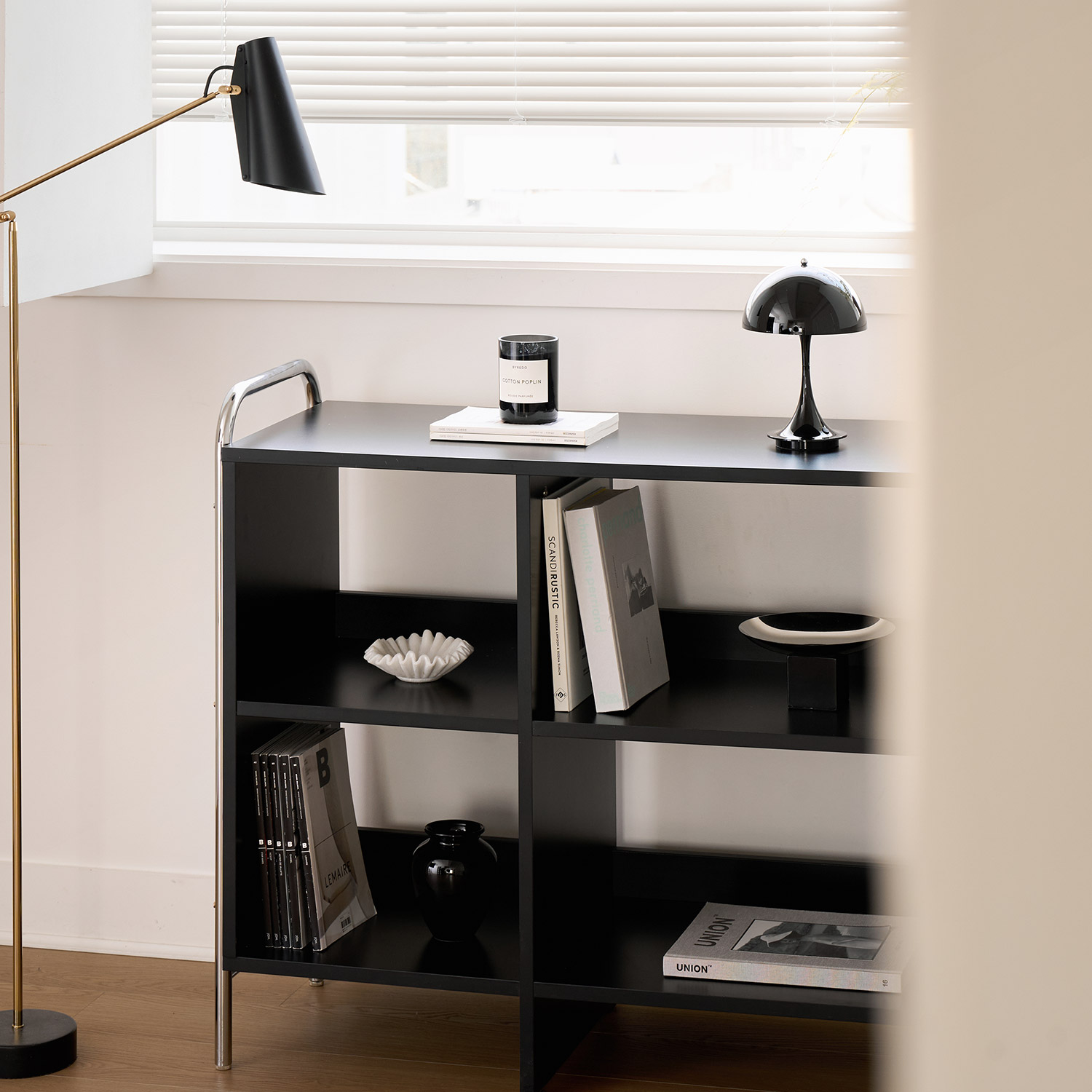 발트 크롬 수납 선반 책장 미드센츄리 진열장 1000