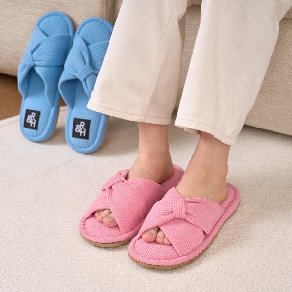 사은품증정!!1+1 코듀로이 리본 룸슈즈 세트 홈 슬리퍼 층간소음 거실화 M