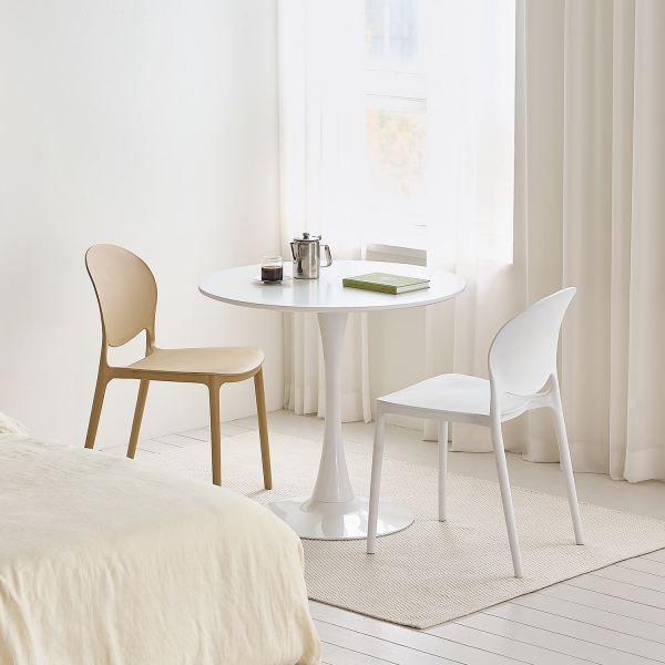 뉴 휘게체어 플라스틱 거실 카페 인테리어 의자 3colors