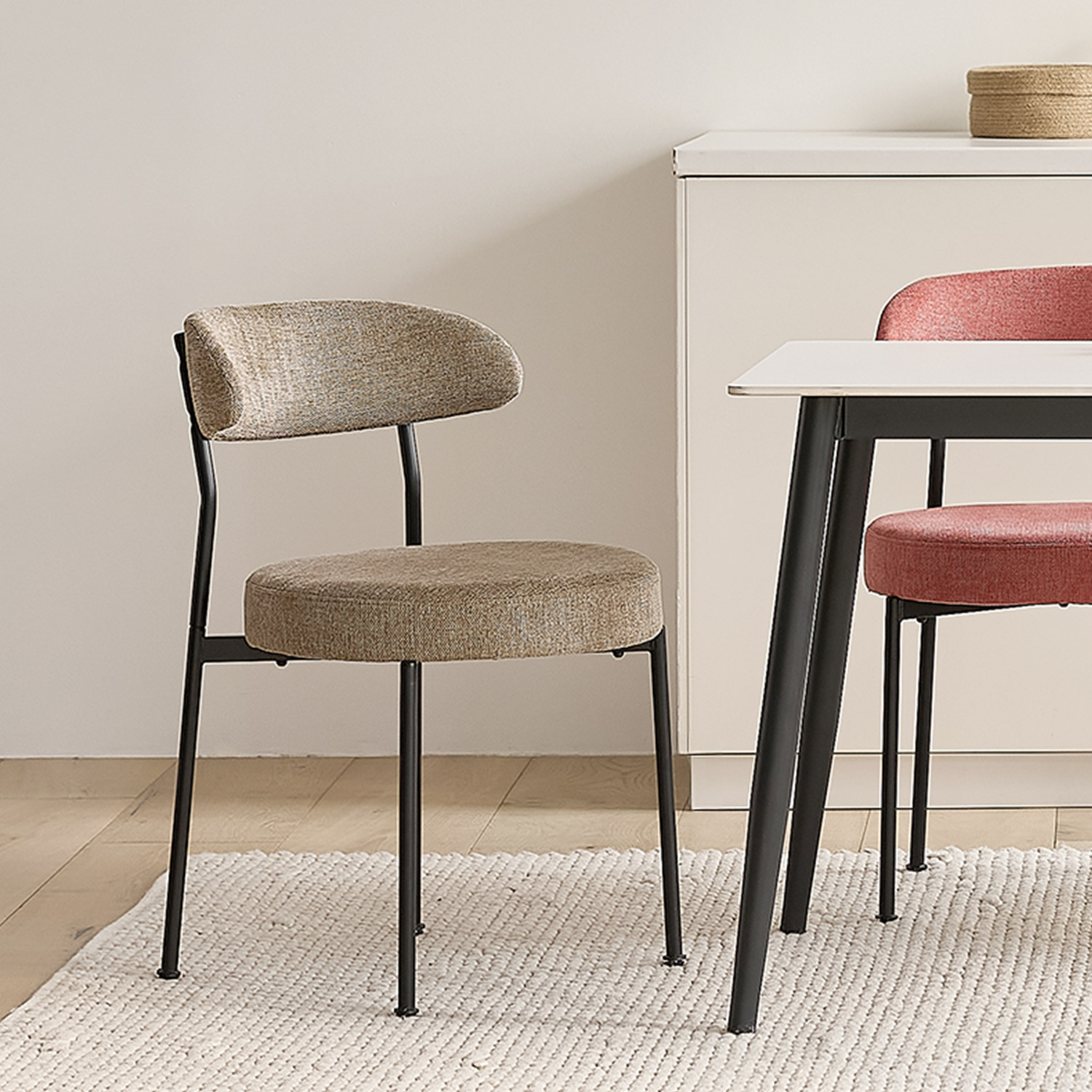 암스텔 패브릭 체어 식탁 의자