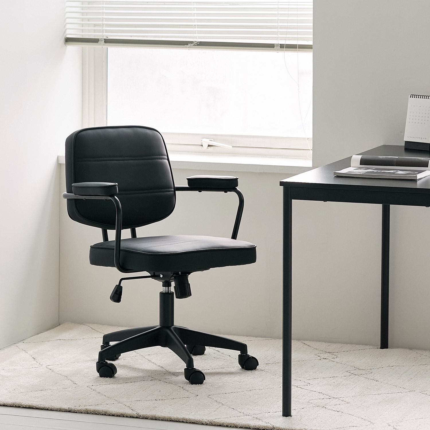 브루노 오피스 체어