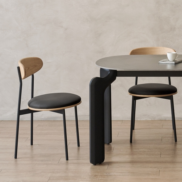 [한정수량]오르 체어 고급 모던 디자인 인테리어 카페 원목 1인 식탁 의자