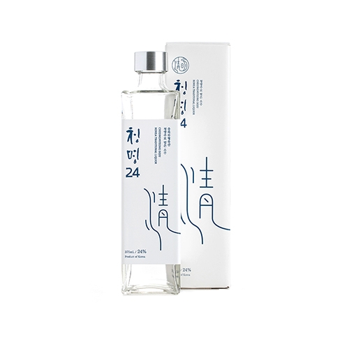 청명주를 증류해서 빚은 청명소주 청명24 (375ml, 24%)