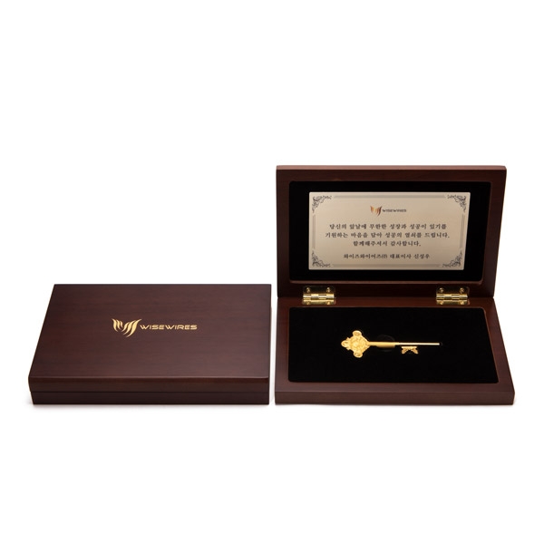 순금열쇠 우드케이스(각인) 명판