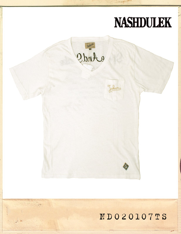 NASHDULEK NEEDLWORK POCKET V-NECK TEE/내쉬듀렉 자수포켓 브이넥티