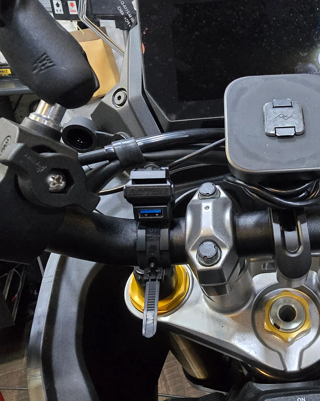 4da541b71b021310fa1ceb2102b78be6_003123.jpg 4da541b71b021310fa1ceb2102b78be6_003123.jpg