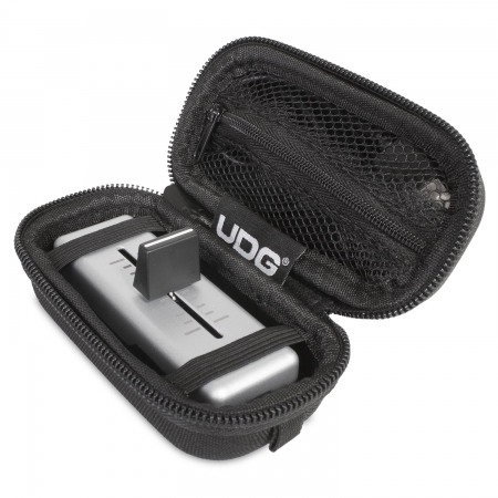 [포터블 페이더 케이스] UDG Creator Portable Fader Hardcase Small Black (U8471BL)