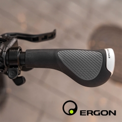 에르곤 GP1-EVO 그립손바닥 저림 방지 / 자전거 핸들그립