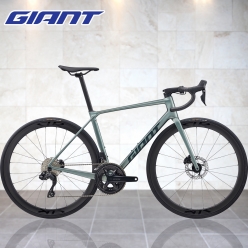 2026 자이언트 TCR 어드밴스 0-PC 시마노 105 Di2 전동구동계 / 카본 로드자전거