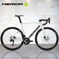 2026 메리다 리액토 5000 시마노 105 Di2 / 에어로 로드자전거