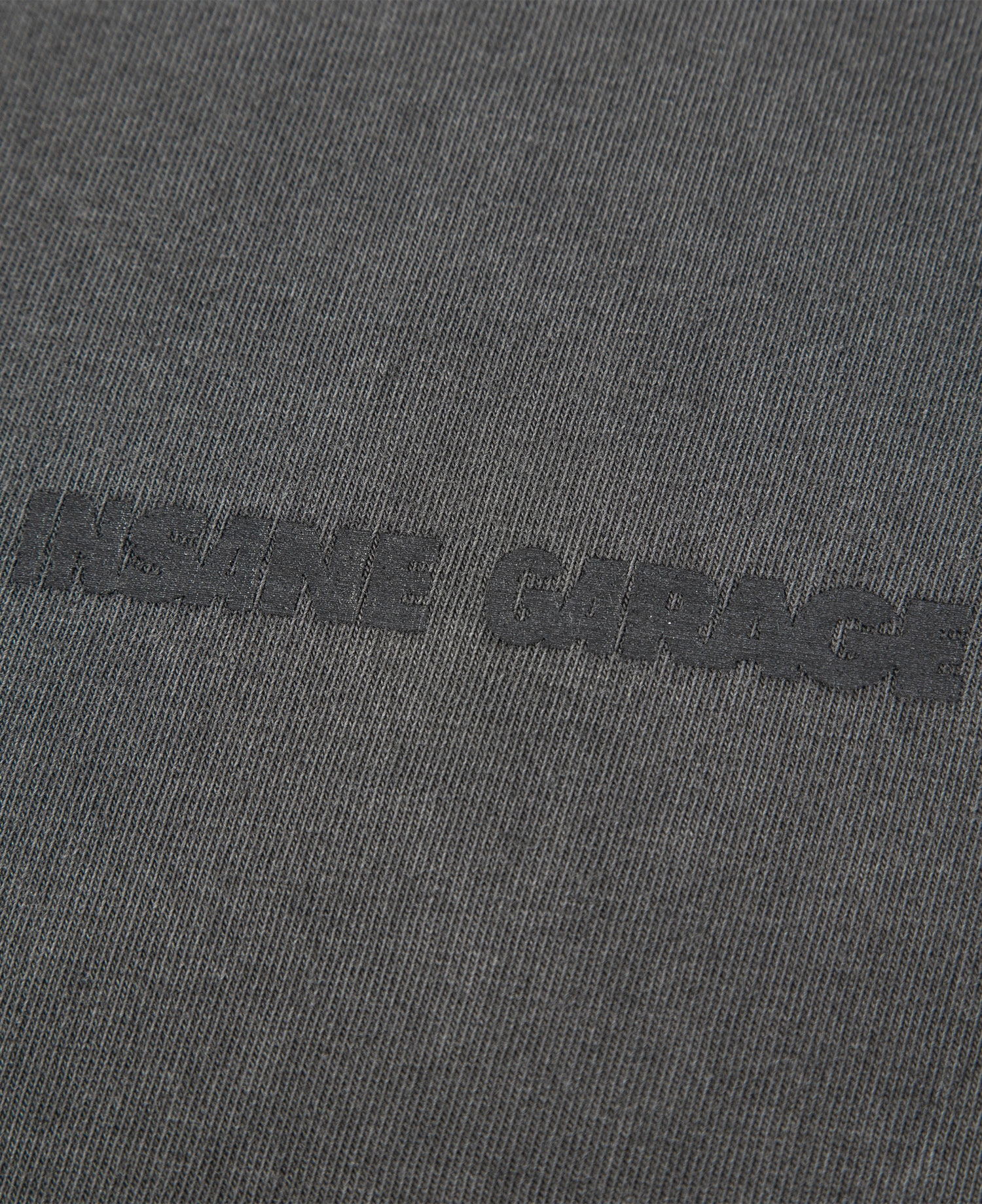 GARMENT DYE GRAPHIC T-SHIRT_CHARCOAL