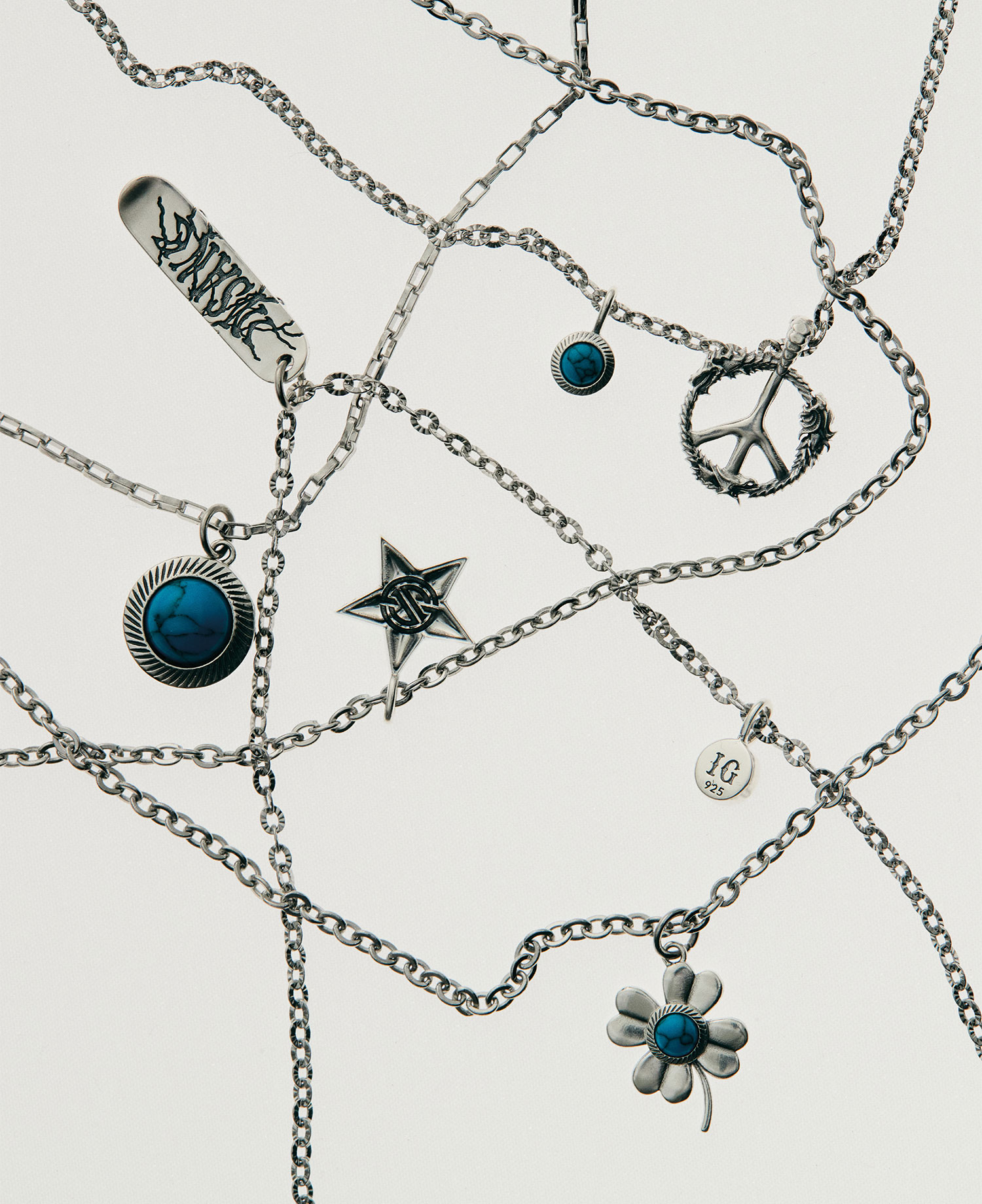 INSANE TURQUOISE EMBLEM STAR NECKLACE_SILVER