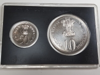 인도 1972 광복 25주년기념 민트세트 ( 50 Paise, 10 Rupees ) 2종 미사용