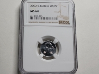 한국은행 한국은행 2002년 1원 NGC MS 64 미사용$()-4610867-005-1.jpg
