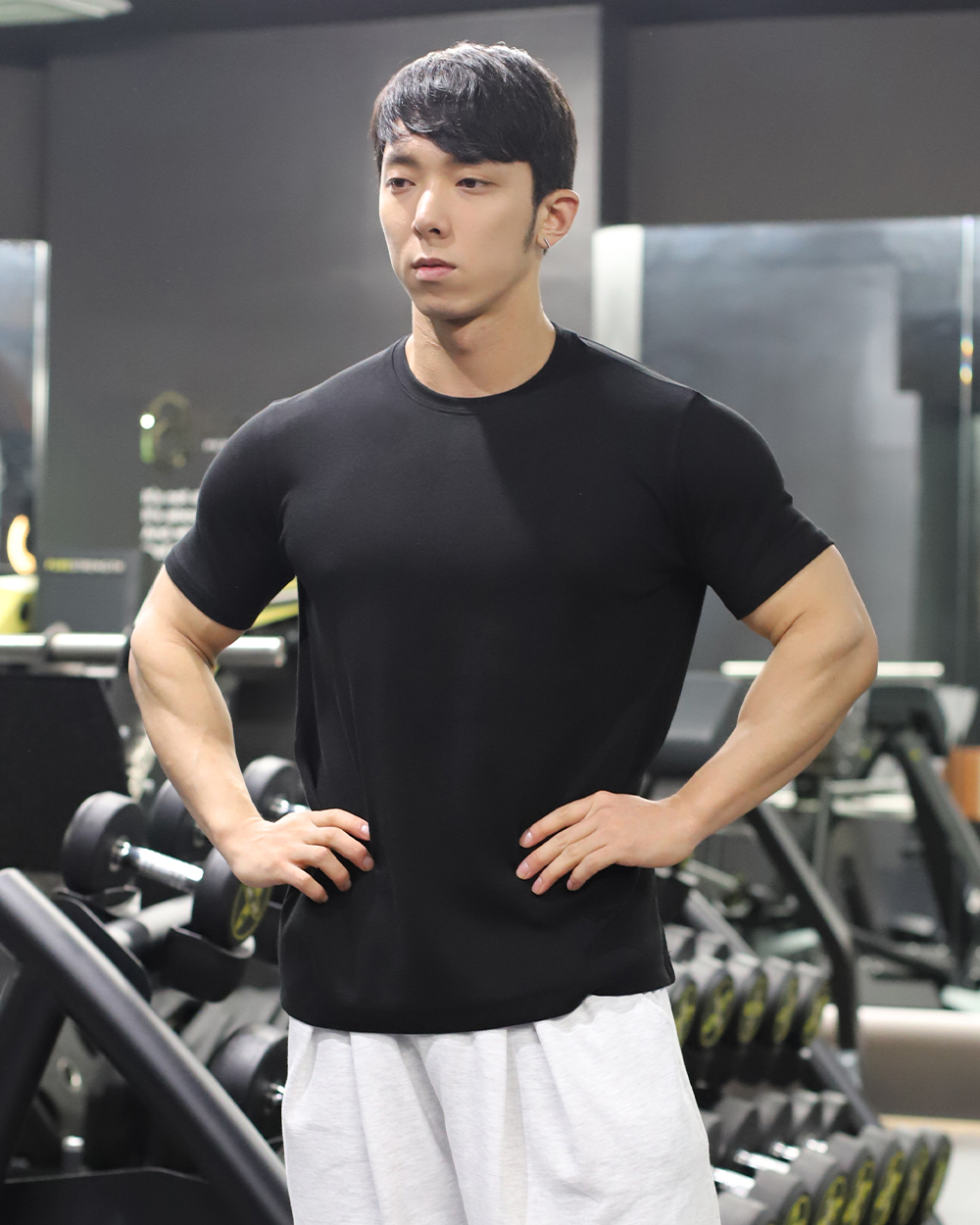 머슬핏 코튼모달 반팔티셔츠 다크블랙 S403