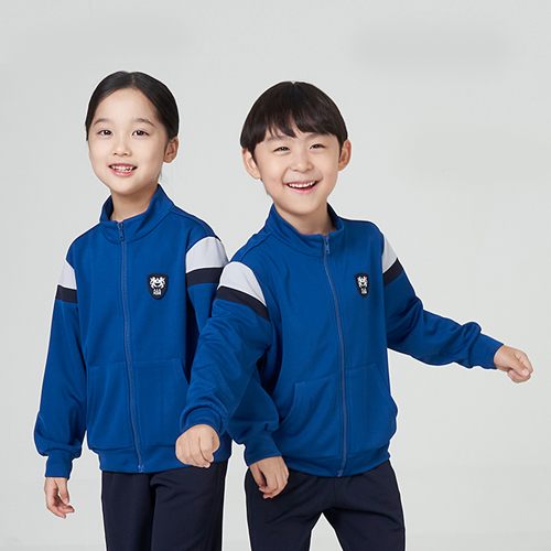 TS13425002 소매배색 짚업