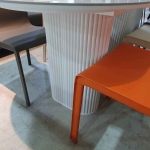모던 앤티크 디자인 타원 양면 통세라믹 의자형 식탁세트 크리스탈