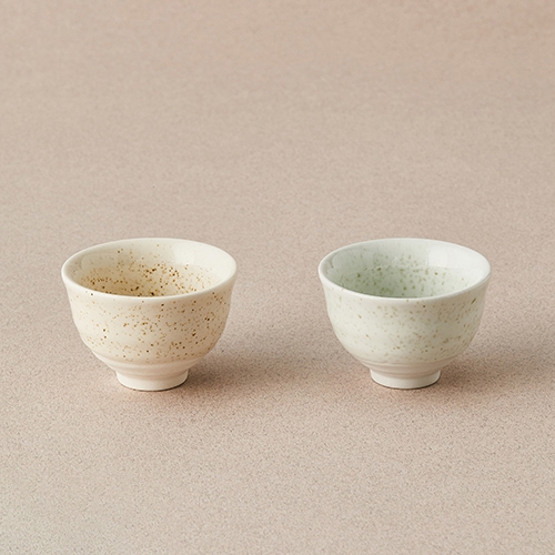 오트밀브라운유