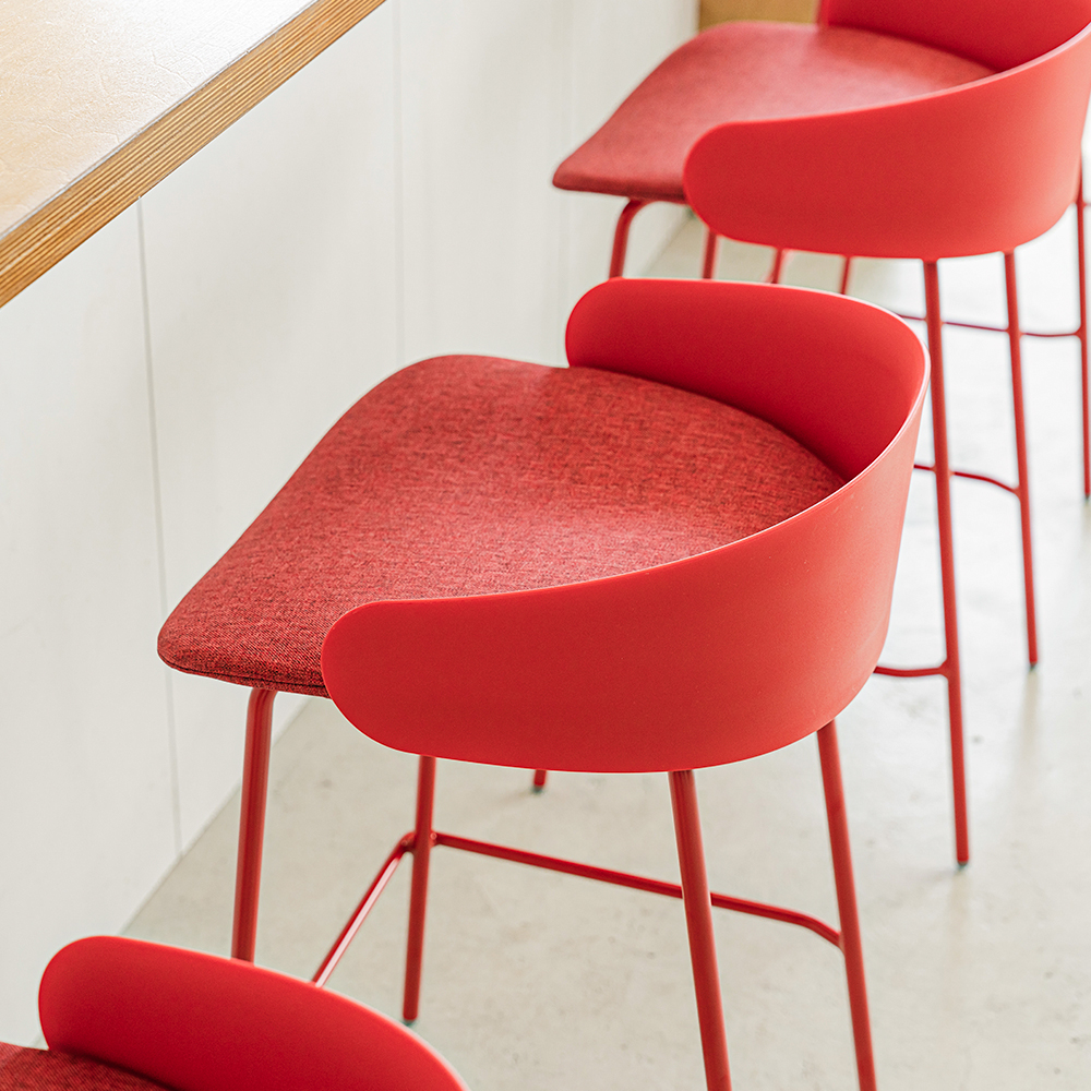 리빙 의자올라 바스툴 (웜레드+레드커버)