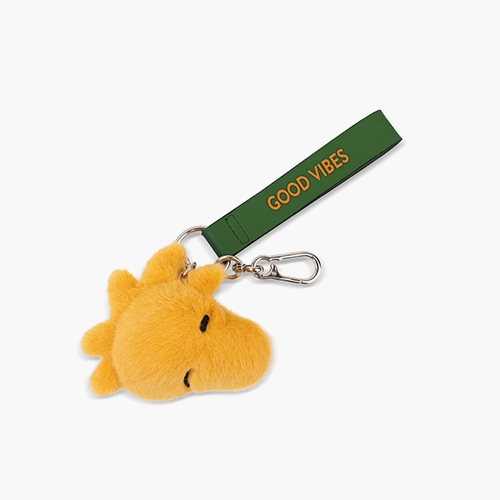 Peanuts Fuzzy Bag Charm (2 colors)