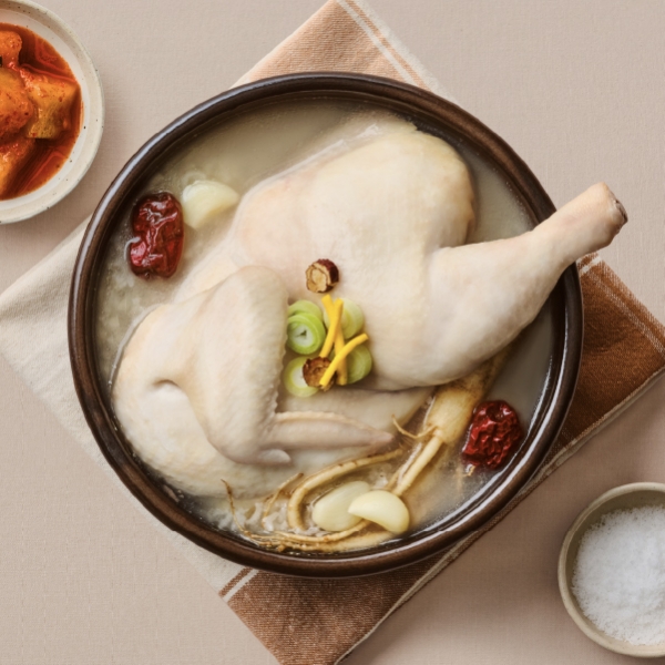 자연의 건강함을 담은 한끼반마리 삼계탕