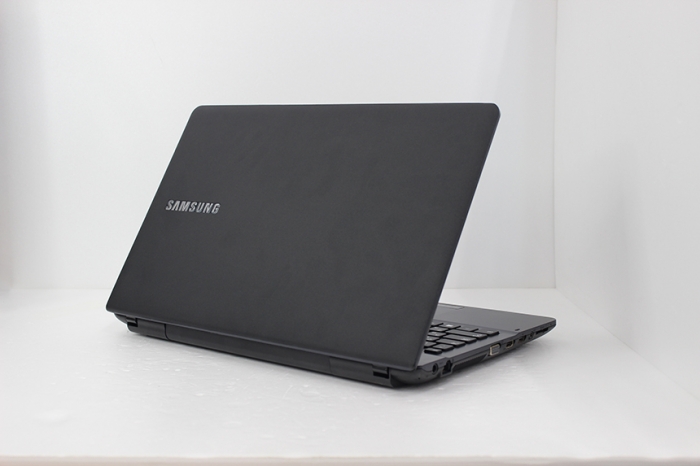 삼성 인텔 i5 15.6인치 대화면 초가성비 노트북 우측 넘버패드 탑재 SSD 업그레이드 완료 윈도우11