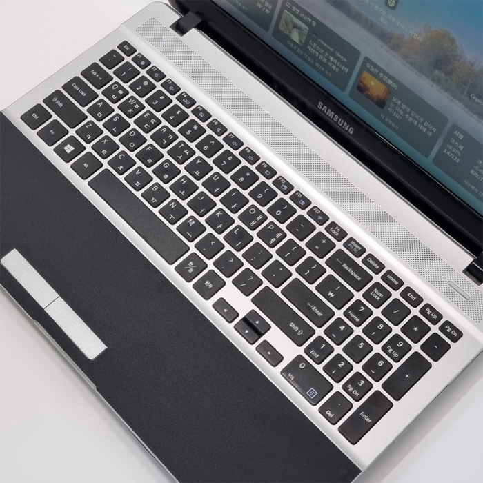 [5차입고] 삼성 15.6인치 대화면 초가성비 노트북 우측넘버패드 CD룸 탑재 인강용 사무용 영상시청 강력추천 윈도우11