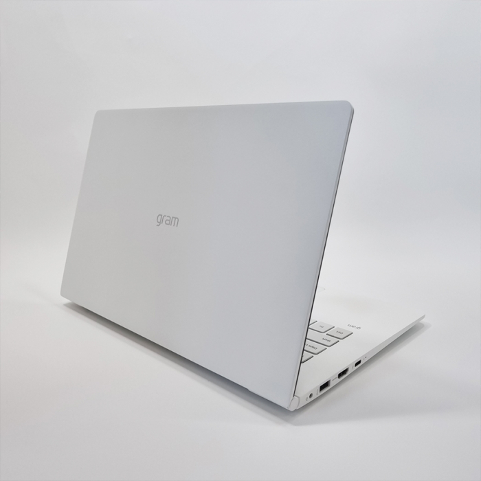 LG전자 그램 초슬림 초경량 휴대성 좋은 14인치 화이트 노트북 Full HD 고해상도 C타입충전가능 윈도우11