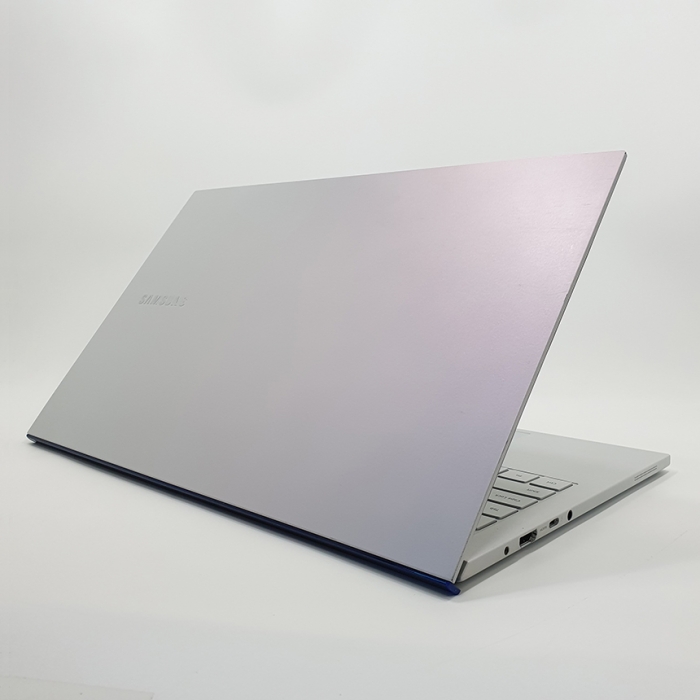 [3차입고] 삼성 갤럭시북 이온 슬림하고 가벼운 아우라실버 15.6인치 QLED패널 고해상도 i5 10세대 윈도우11