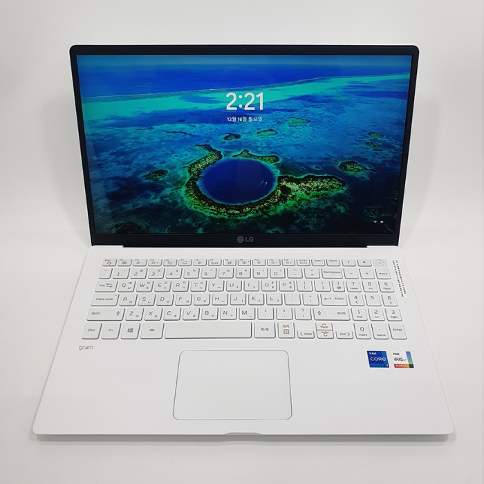 [키스킨증정] A급 LG그램 얇고 가벼운 스노우화이트 노트북 i7 11세대 15.6인치 IPS패널 NVMe SSD 윈도우11 탑재