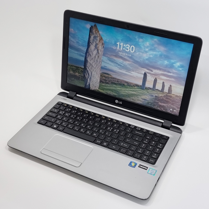 [특가판매] LG전자 코어 i5 대화면 15.6인치 초가성비 실버 노트북 우측넘버패드 탑재 윈도우11