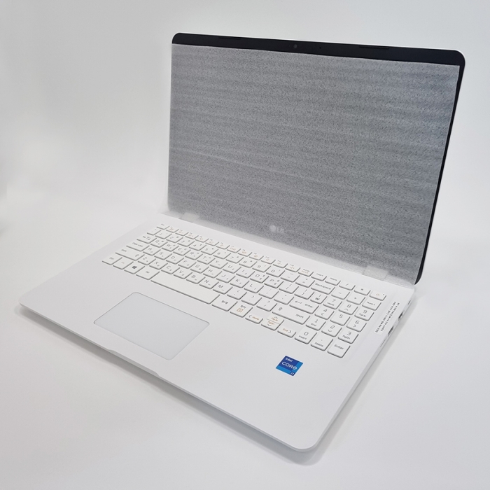 LG전자 울트라PC 코어 i7 11세대 화이트 Full HD 고해상도 15.6인치 우측넘버패드 탑재 윈도우11