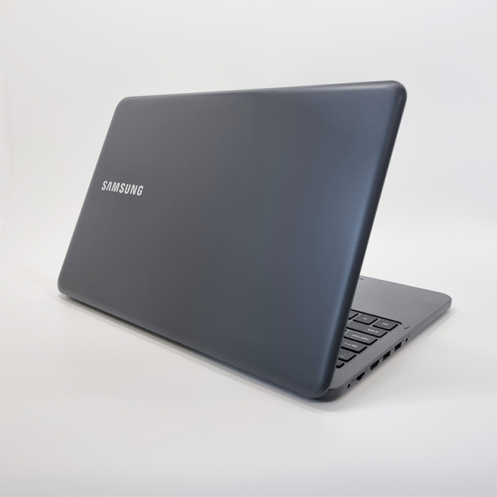 [B급할인] 삼성전자 노트북5 15.6인치 대화면 Full HD 고해상도 우측넘버패드 탑재 윈도우11