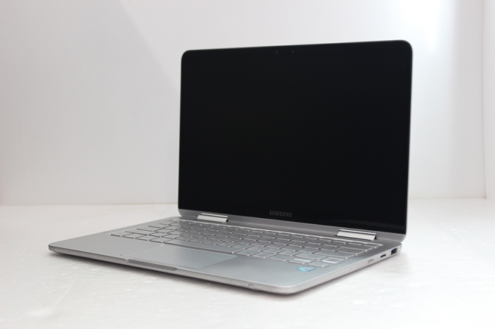 [B급할인] 터치스크린 삼성 360도회전 노트북 Pen탑재 코어 i7 8세대 가볍고 휴대성 좋은 13.3인치 윈도우11