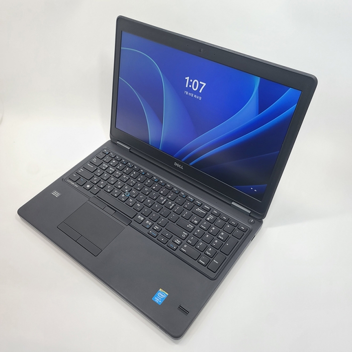 DELL 래티튜드 15.6인치 대화면 180도펼쳐지는 노트북 Full HD 고해상도 우측 넘버키패드 탑재 윈도우11