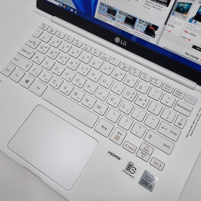 LG전자 그램 휴대성 좋은 초슬림 초경량 14인치 화이트 노트북 Full HD 고해상도 C타입충전가능 윈도우11