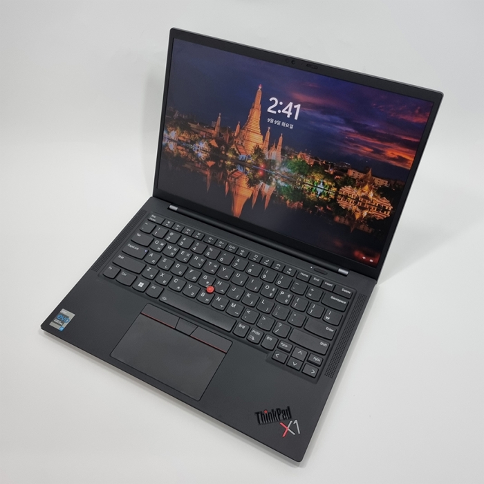 [B급할인] 레노버 씽크패드 X1 카본소재 14인치 노트북 Full HD 고해상도 180도 힌지 C타입충전가능 윈도우11