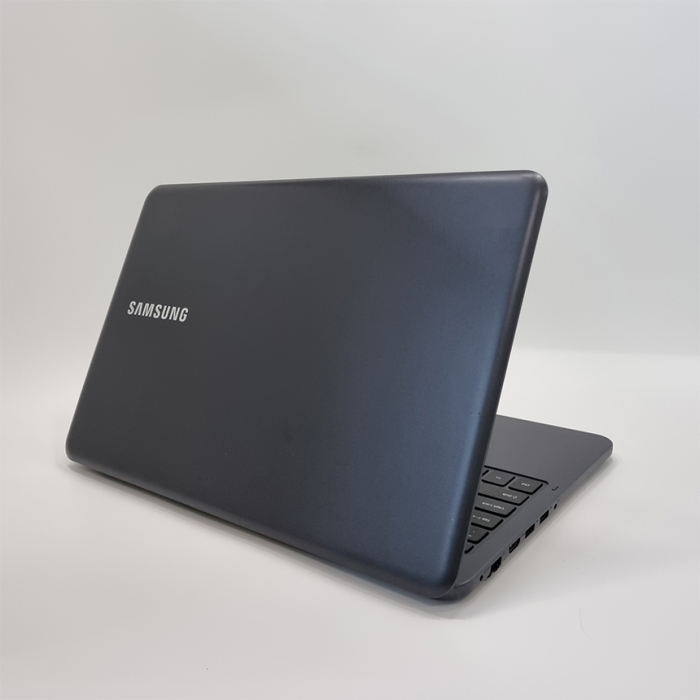 삼성전자 지포스 MX250 탑재 노트북 15.6인치 대화면 Full HD 고해상도 총용량 756G 우측넘버패드 탑재 윈도우11