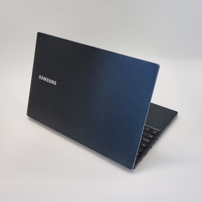 [B급할인] 삼성전자 블랙 노트북7 프로 초가성비 15.6인치 대화면 FHD 해상도 우측넘버패드 탑재 윈도우11
