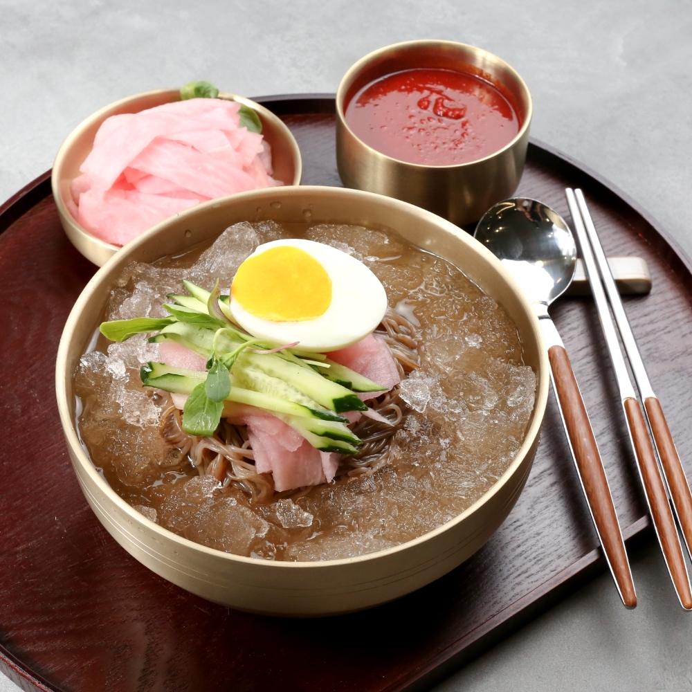 물냉면