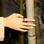 LA LIGNE BLACK WHITE CERAMIC RING