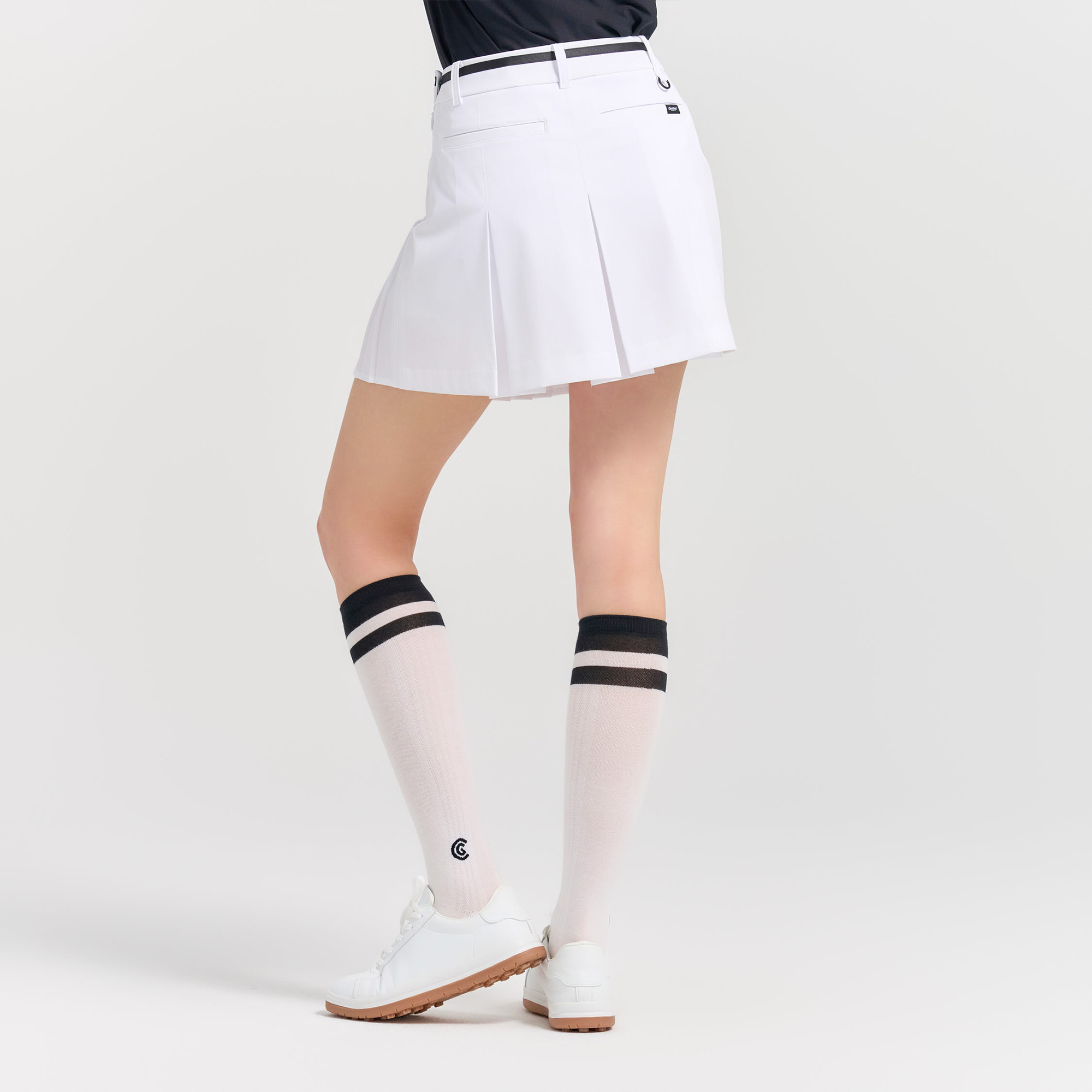 [10%+5% 추가할인] 온라인단독 포켓포인트 변형플레츠 여성 골프큐롯 화이트_CGWSK42979WH