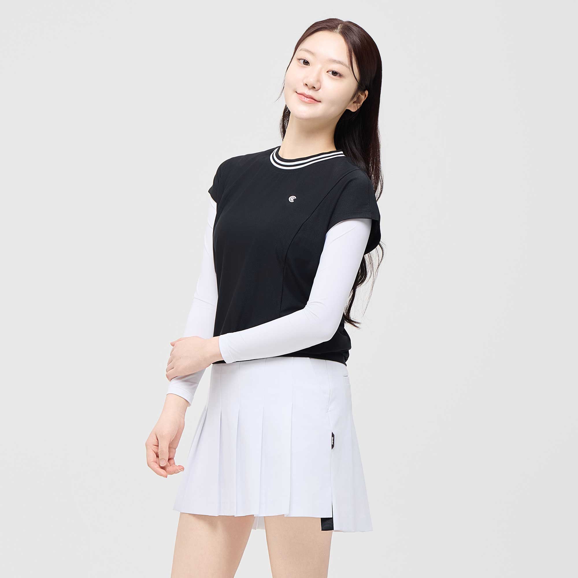[10%+5% 추가할인] 온라인단독 폴리스판 배색라운드 여성 민소매 티셔츠 블랙_CGWST42975BK