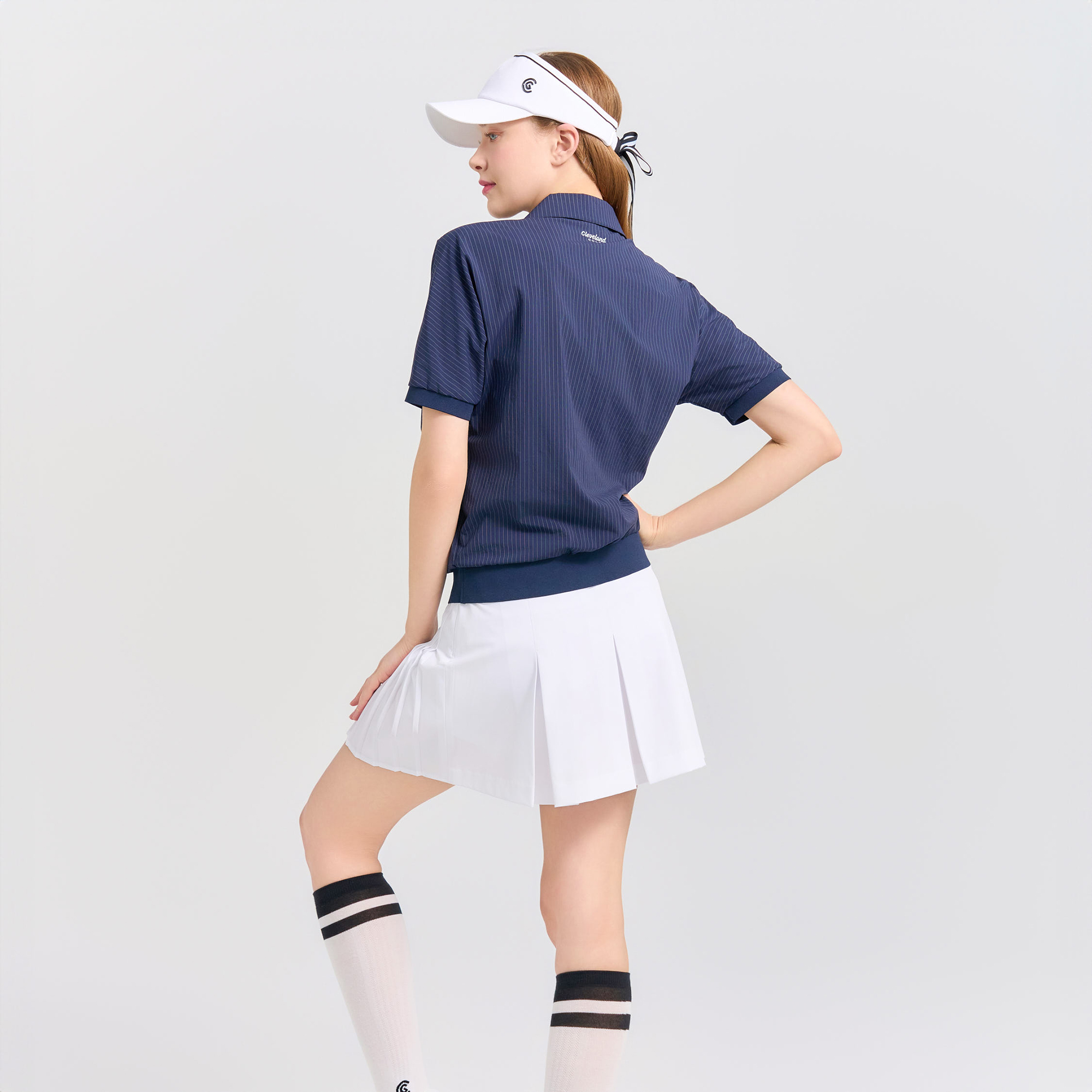 [10%+5% 추가할인] 온라인단독 냉감 스트라이프 변형카라 여성 반팔 우븐탑 네이비_CGWWT42970NY