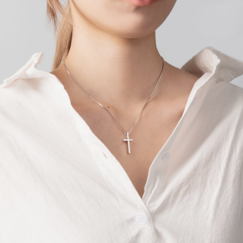 Simple Cross pendant (M) Sterling silver
