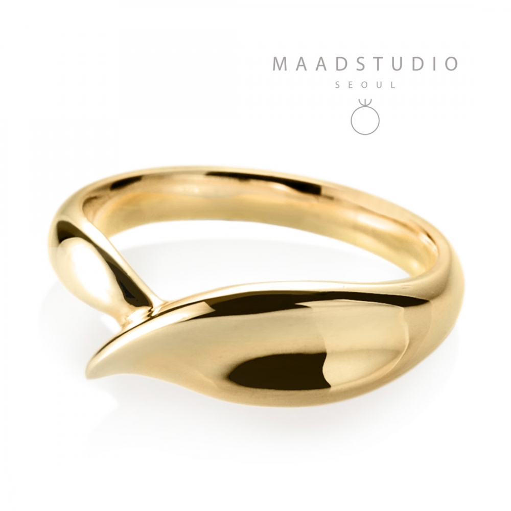 Willow leaf ring (M) 14k gold