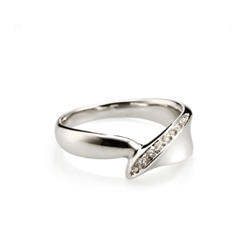 Willow leaf ring (M) CZ Sterling silver