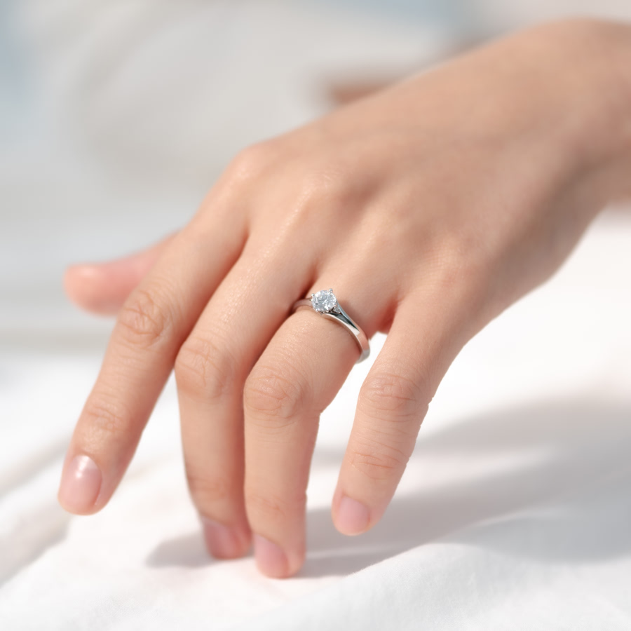 데메테르 반지 14k 화이트골드 0.5ct