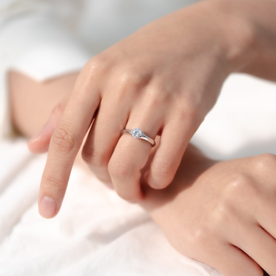 데메테르 반지 14k 화이트골드 0.5ct